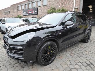 Auto incidentate Porsche Cayenne E-Hybrid 2022/6
