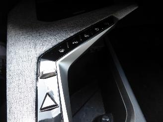 Peugeot 5008 Allure picture 20