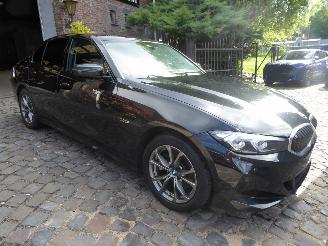 BMW 3-serie 330 e picture 4