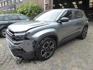 Coche accidentado Jeep Avenger Altitude 2024/2