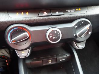 Kia Stonic  picture 17