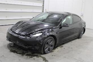 skadebil auto Tesla Model 3  2021/6