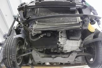 Volkswagen T-Roc  picture 16