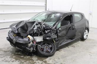 uszkodzony samochody osobowe Renault Clio  2025/3