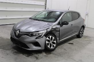 Schadeauto Renault Clio  2023/5
