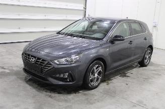 Voiture accidenté Hyundai I-30 i30 2024/1