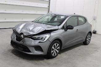 Voiture accidenté Renault Clio  2023/3