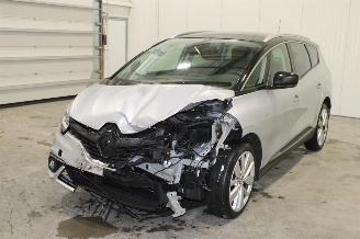 Schadeauto Renault Scenic  2020/11