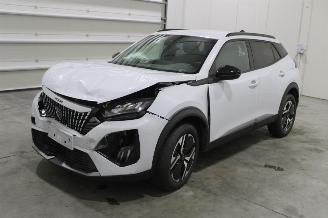 Schadeauto Peugeot 2008  2024/11