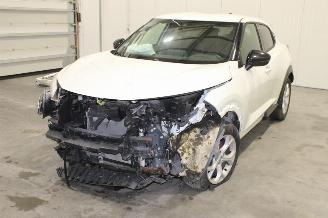 krockskadad bil auto Nissan Juke  2021/3