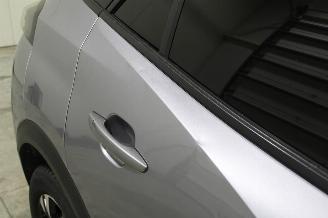 Peugeot 2008  picture 9