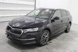 Vaurioauto  passenger cars Skoda Octavia  2026/1