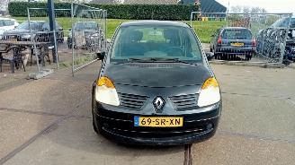 Avarii autoturisme Renault Modus  2006/4