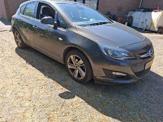 Opel Astra Astra 1.4 Hatchback airco  inruiler165000km fahrt gut 100% picture 9