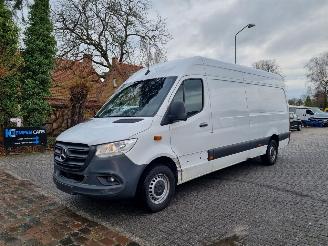 uszkodzony samochody osobowe Mercedes Sprinter 315 CDI MAXI Airco 2023/6