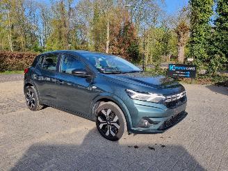 Schadeauto Dacia Sandero 1.0 TCE 90 Airco 2024/4
