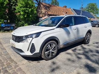 Unfallwagen Peugeot 5008 BlueHDI 130 Aut. 7 Pers Navi 2022/4