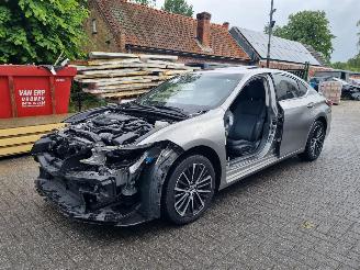 Unfallwagen Lexus ES 300H Business Line Schuifdak Led Stoelverw 2024/1