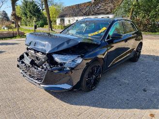 krockskadad bil auto Audi A3 30 TFSI Aut. Adv edition 2025/10