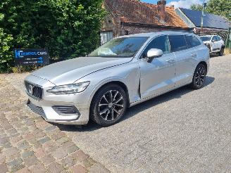 Auto incidentate Volvo V-60 D3 Aut. Navi Led Leder Stoelverw 2021/5