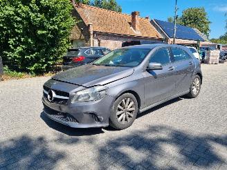 Avarii autoturisme Mercedes A-klasse 180d Airco Navi Camera 2017/8