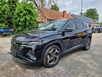 krockskadad bil auto Hyundai Tucson 1.6 T-GDI Aut. MHEV Leder Stoeverw Navi Led 2023/1
