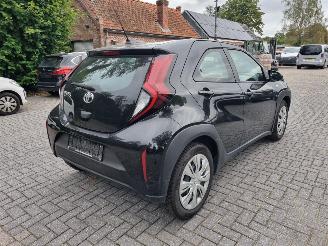 Toyota Aygo X 1.0 VVT-I Play Clima Keyles Camera picture 3