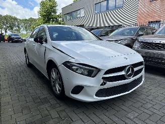 Mercedes A-klasse A180d GROOT SCHERM/LED/CAMERA picture 2
