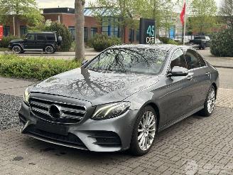 skadebil auto Mercedes E-klasse 200 AMG PANO/LED/19INCH 2016/11