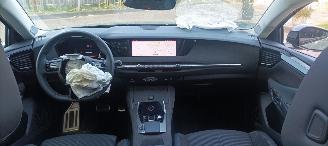 DS Automobiles DS 4 Performance Line+ 1.2-Turbo 131pk Automaat Panoramadak Head up Display Navigatie Alcantara sportstoelen Memory Keyless Blindspot Privacyglas picture 28