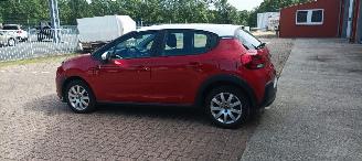 Citroën C3 Bi-Color You Edition 1.2 83pk Airconditioning Full-Led Cruisecontrol Drivelane assistent Stoelverwarming Lichtautomaat Led-dagrijverlichting Dab Radio elektrische buitenspiegels met verwarming Centrale vergrendeling met afstandsbediening Start-Stop systee picture 6