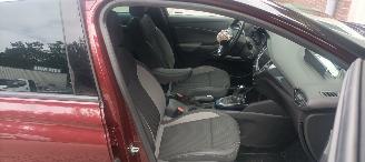 Opel Crossland Bj 4-2018 1.2 Automaat Navi Led Climatecontrol CruiseControl Stoelverwarming Lichtautomaat Privacyglas Regensensor Trekhaak Parkeersensoren picture 15