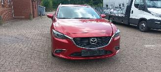 uszkodzony samochody osobowe Mazda 6 Bj 2-2015 2.2 4WD Automaat Navi Led koplampen led achterlichten leren Sportstoelen met Memory keyless Entry trekhaak 2015/2
