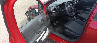 Citroën C3 Bj 11-2022 1.2 Led koplampen led dagrijverlichting Airconditioning Stoelverwarming cruisecontrol Dab Radio picture 11