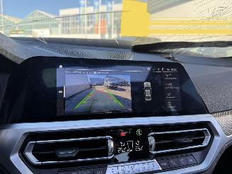 BMW 3-serie 330e High Executive M HUD - SCHUIFDAK - KEYLESS picture 20