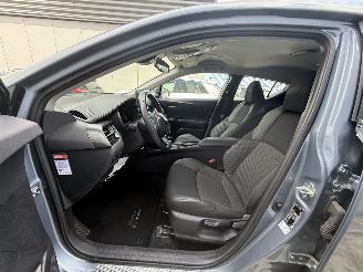 Toyota C-HR 2.0 HYBRID Dynamic-NAVI-CAMERA picture 9