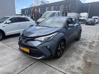 Schadeauto Toyota C-HR 2.0 HYBRID Dynamic-NAVI-CAMERA 2023/12