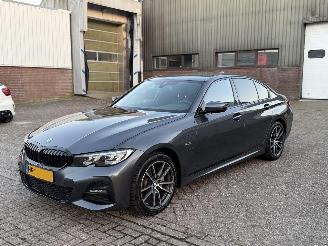 škoda osobní automobily BMW 3-serie 320e M-Pakket Edition Plus Sfeerverlichting 2021/11