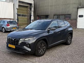 uszkodzony samochody osobowe Hyundai Tucson 1.6 T-GDI MHEV Comfort 2022/9