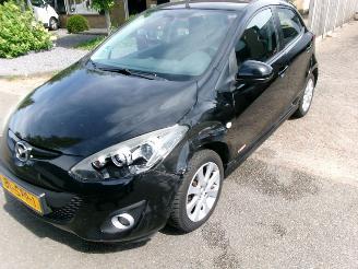Voiture accidenté Mazda 2 1.3 BIFUEL GT-M LINE LPG ONDERBOUW 2011/10