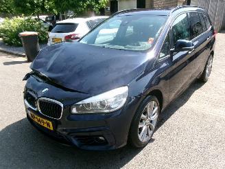 Schadeauto BMW 2-serie 218 DIESEL GRAN TOURER 7P EXECUTIVE AUTOMAAT 2016/2