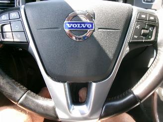 Volvo V-60 2.4 D6 AWD PLUG-IN HYBRID R-DESIGN picture 20
