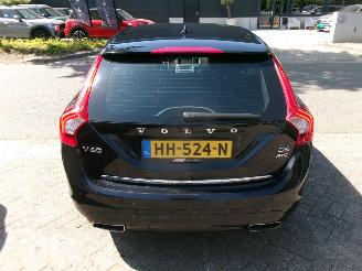 Volvo V-60 2.4 D6 AWD PLUG-IN HYBRID R-DESIGN picture 8