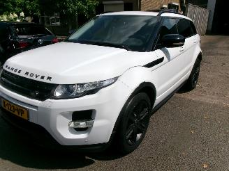 damaged passenger cars Land Rover Range Rover Evoque 2.2 TD4 4WD PRETIGE 2012/12