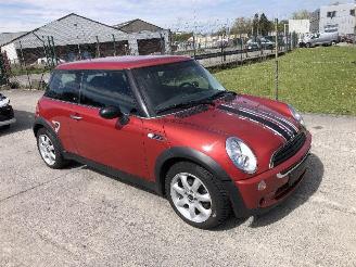 Unfallwagen Mini Mini 1.6 I  SEVEN 2005/12