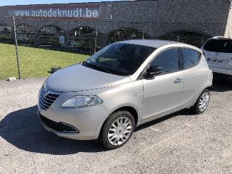 Unfallwagen Lancia Ypsilon 1.2 2012/2