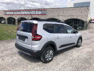 Schadeauto Dacia Jogger 1.0 TURBO  CONFORT 2022/7