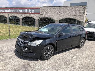 uszkodzony samochody osobowe Opel Insignia 2.0 CDTI SPORT TOURER 2013/8