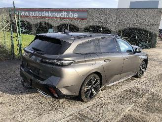 Vaurioauto  passenger cars Peugeot 308 SW   GT 2022/11