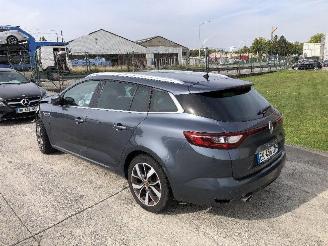 Schadeauto Renault Mégane 1.2 TURBO GRANDTOUR 2017/2